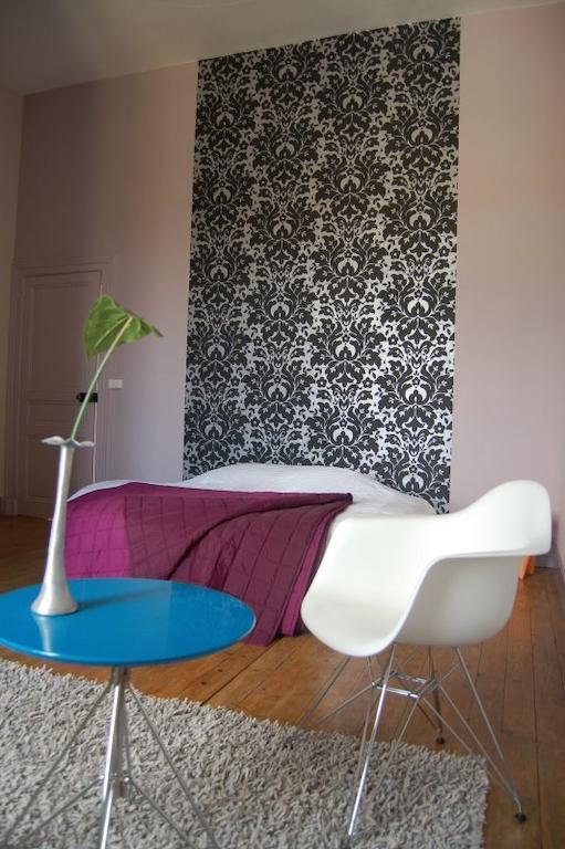 La Vieille Ecole Bed & Breakfast Bourgougnague Room photo